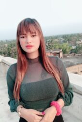 Noida Queens